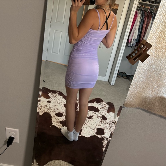 Dress - Picture 3 of 3